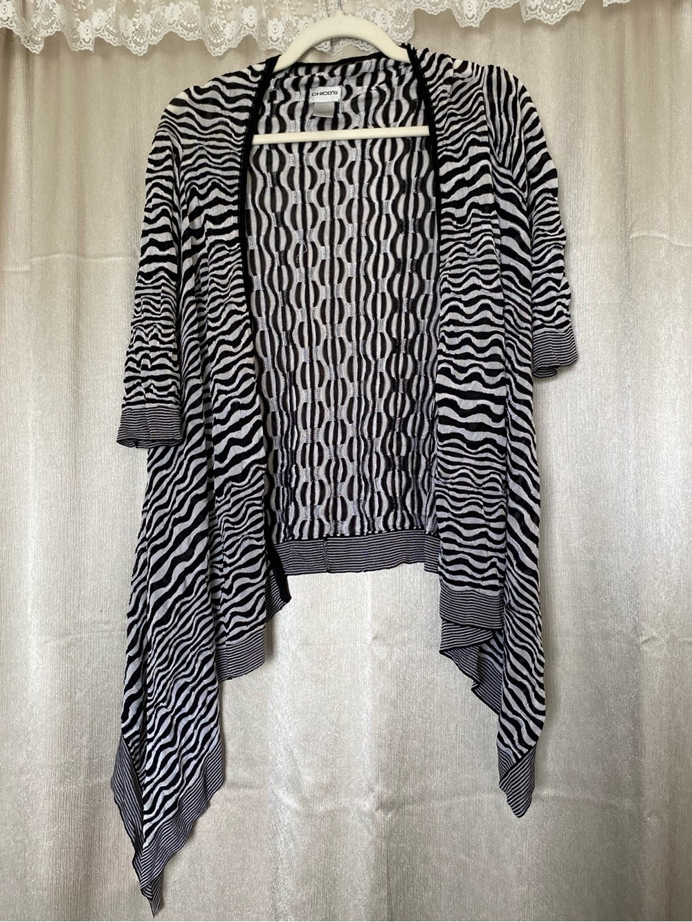 Chico’s Size 1 Black White Zebra Open Knit Waterfall Cardigan